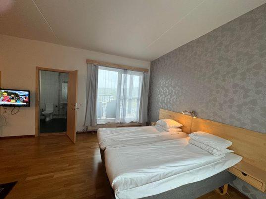 Hotell Arjaeng المظهر الخارجي الصورة