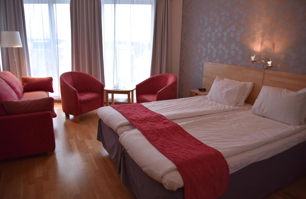 Hotell Arjaeng المظهر الخارجي الصورة
